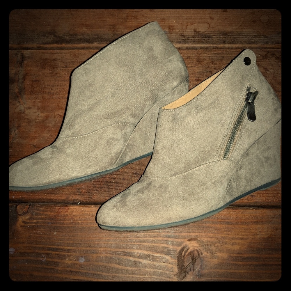 Tan wedge booties (very comfy!)